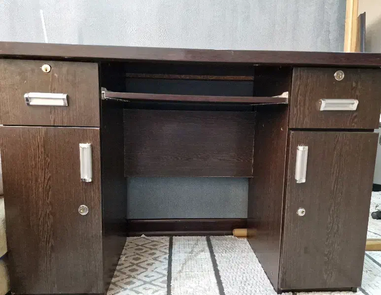 میز تحریر چوبی|میز تحریر و کامپیوتر|قزوین, |دیوار