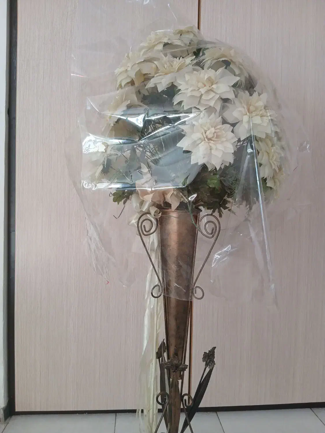 گل مصنوعی با پایه فلزی|گل مصنوعی|سنندج, |دیوار