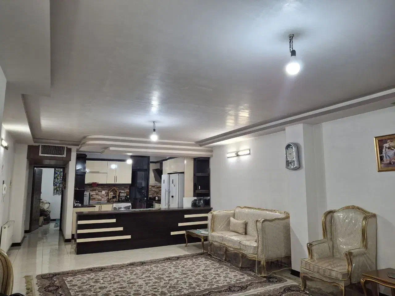 آپارتمان ۱۴۰ متری گلستان شرقی|اجارهٔ آپارتمان|اصفهان, بهرام‌آباد|دیوار