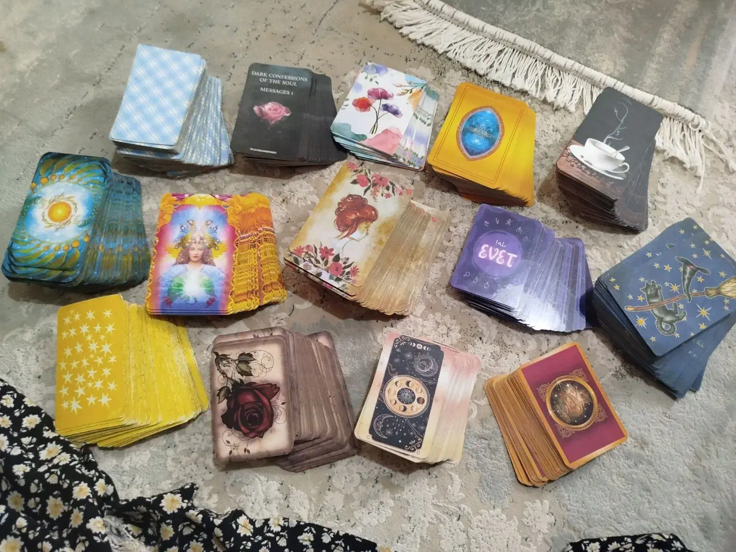 فروش ۱۴ مدل کارت تاروت|اسباب‌بازی بچه|خرم‌آباد, |دیوار