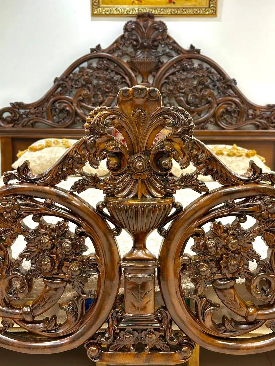 تخت دونفره چوبی سرویسخواب پر منبت|تخت و سرویس خواب|تهران, اختیاریه|دیوار