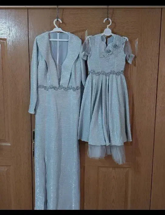 کت مشکی نونو|لباس|فلاورجان, |دیوار