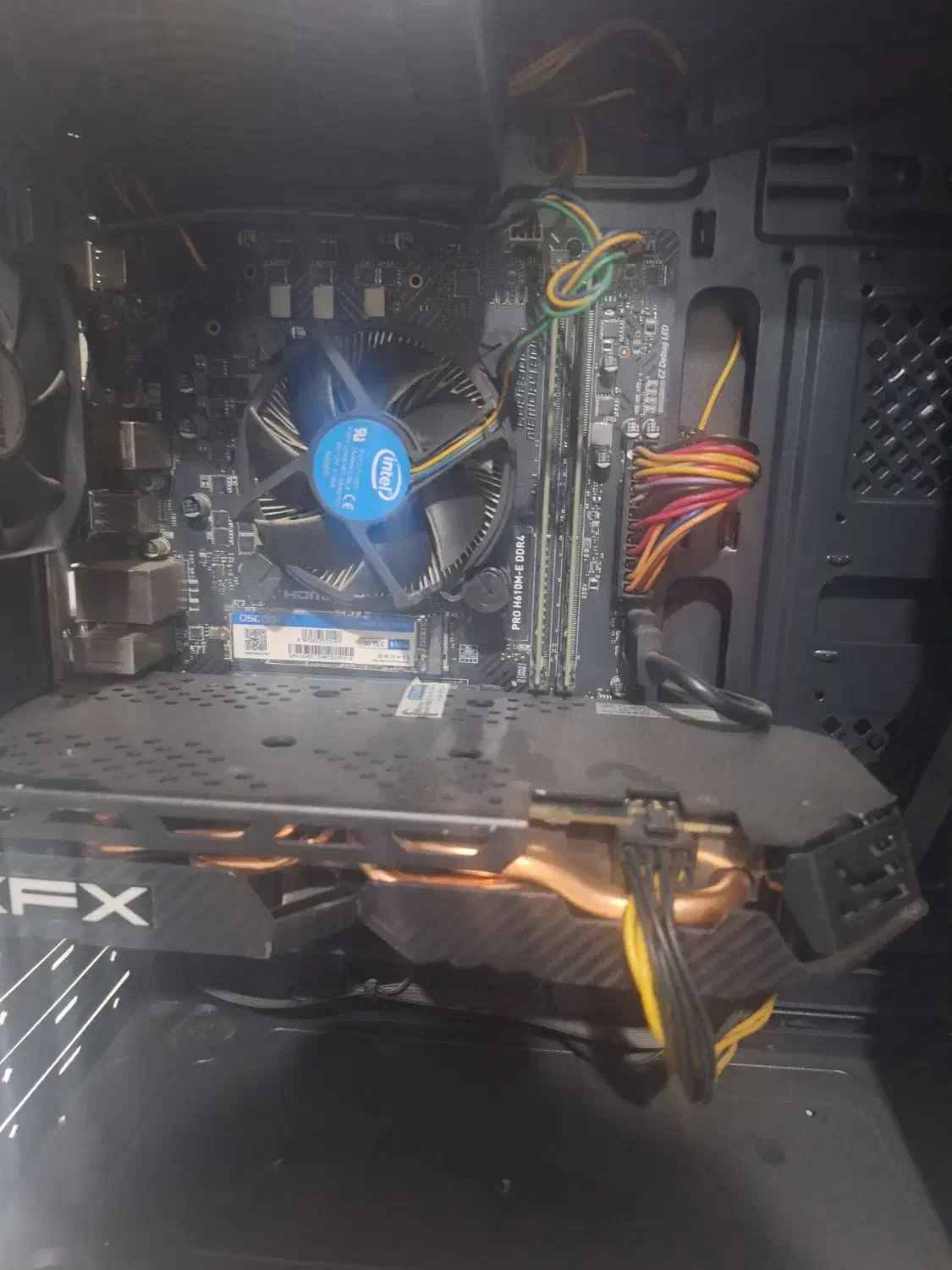 ۵ عدد کیس تمیز|رایانه رومیزی|شهرکرد, |دیوار