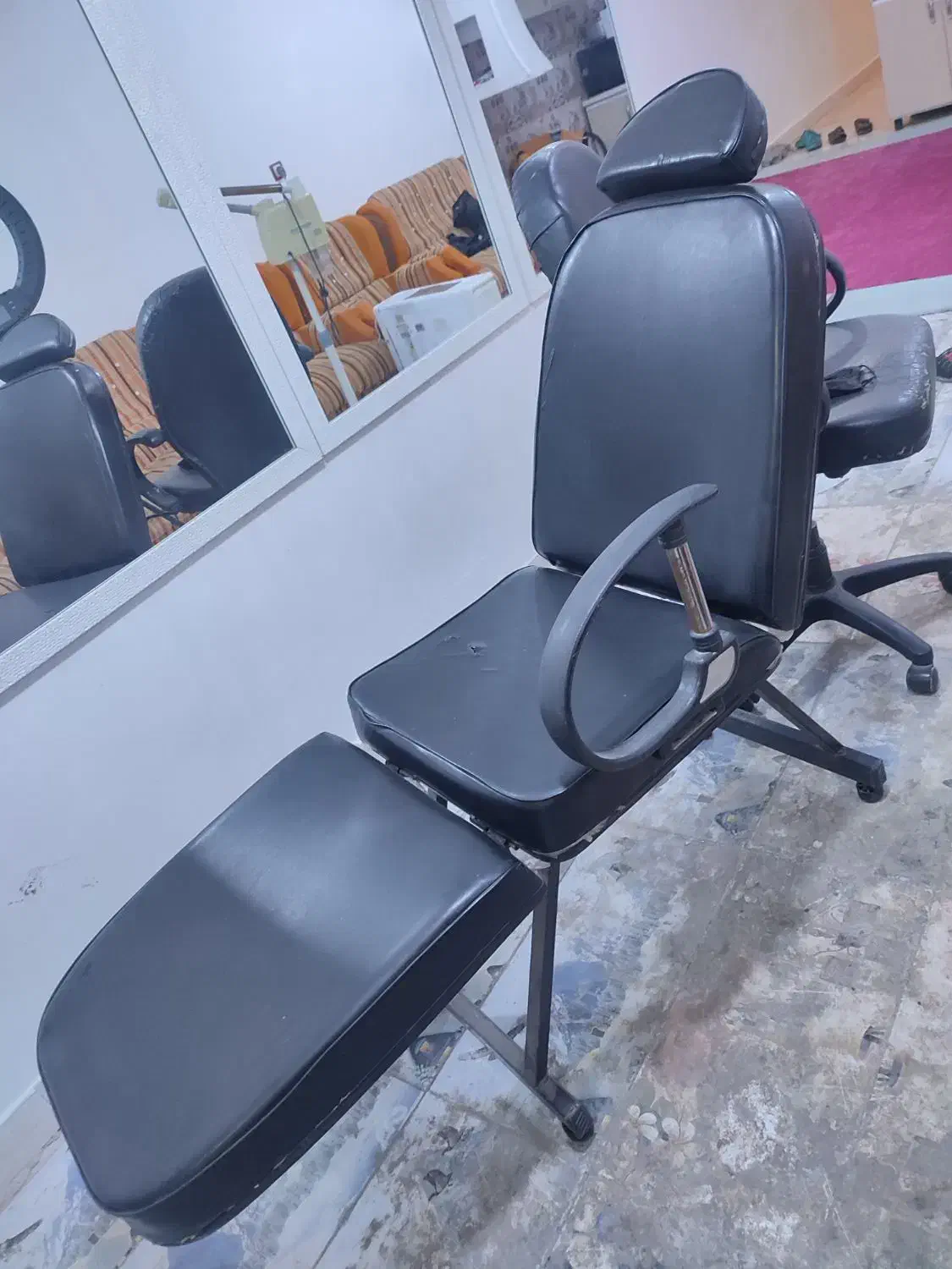 دکورآرایشگاه ارزون|آرایشگاه و سالن‌های زیبایی|باوی, |دیوار