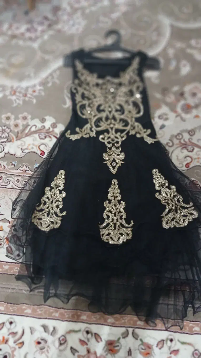 لباس|لباس|فامنین, |دیوار