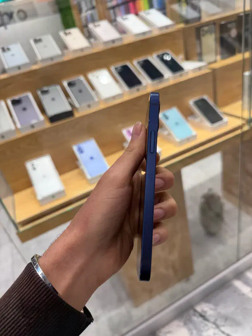 اپل iphone 12 Normal با حافظه 128|موبایل|تهران, صادقیه|دیوار