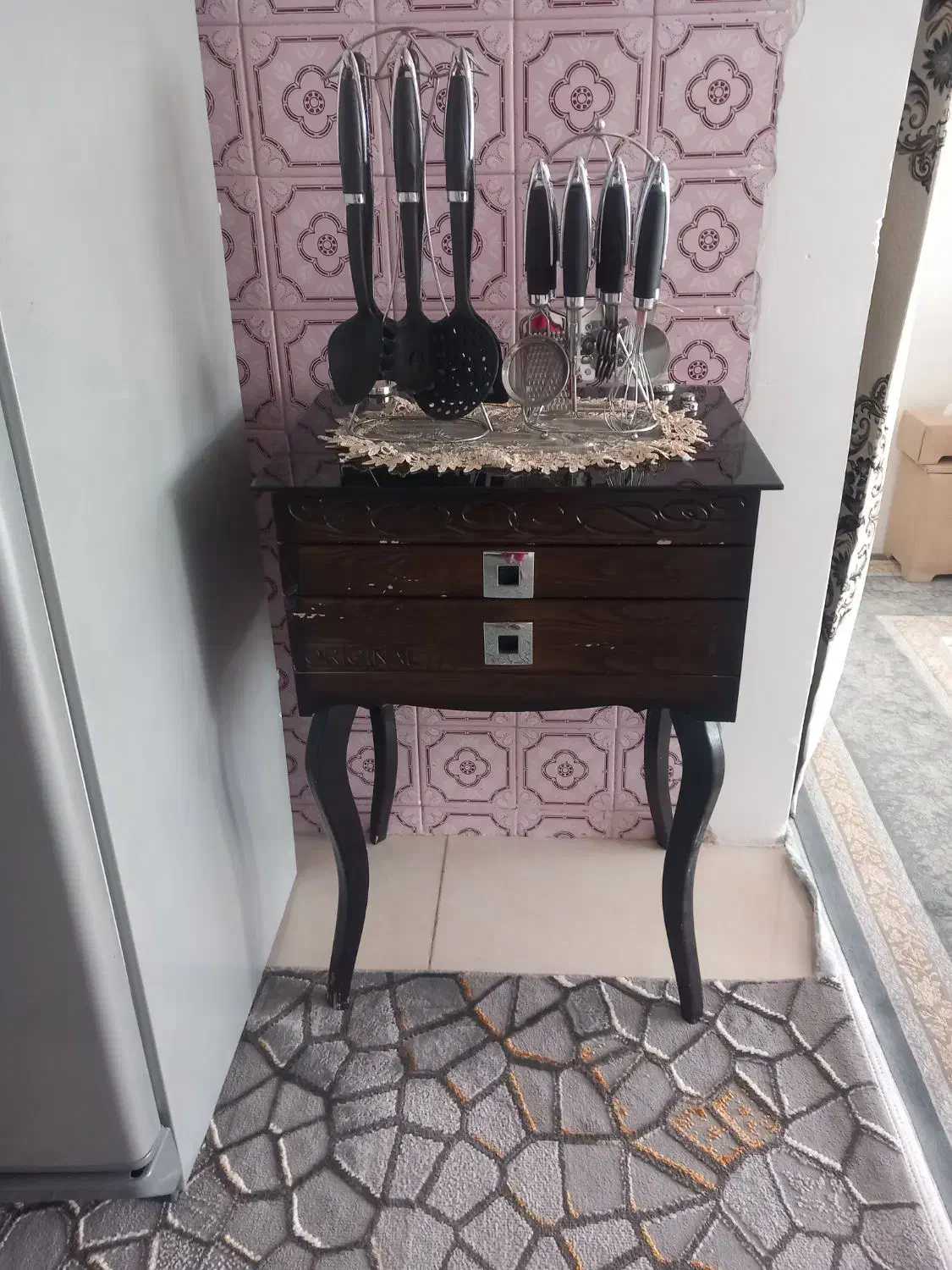 مدل|میز تحریر و کامپیوتر|تربت‌حیدریه, رباط سفلی|دیوار