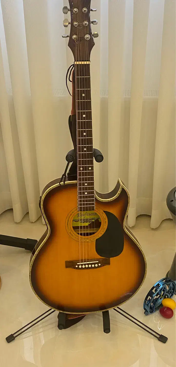 گیتار آکوستیک Kaufman|گیتار، بیس، امپلیفایر|تهران, دبستان|دیوار