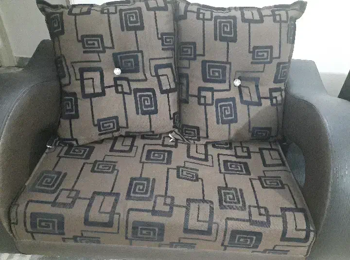 مبل و میز ناهارخوری و پرده|مبلمان خانگی و میز عسلی|کلاردشت, |دیوار