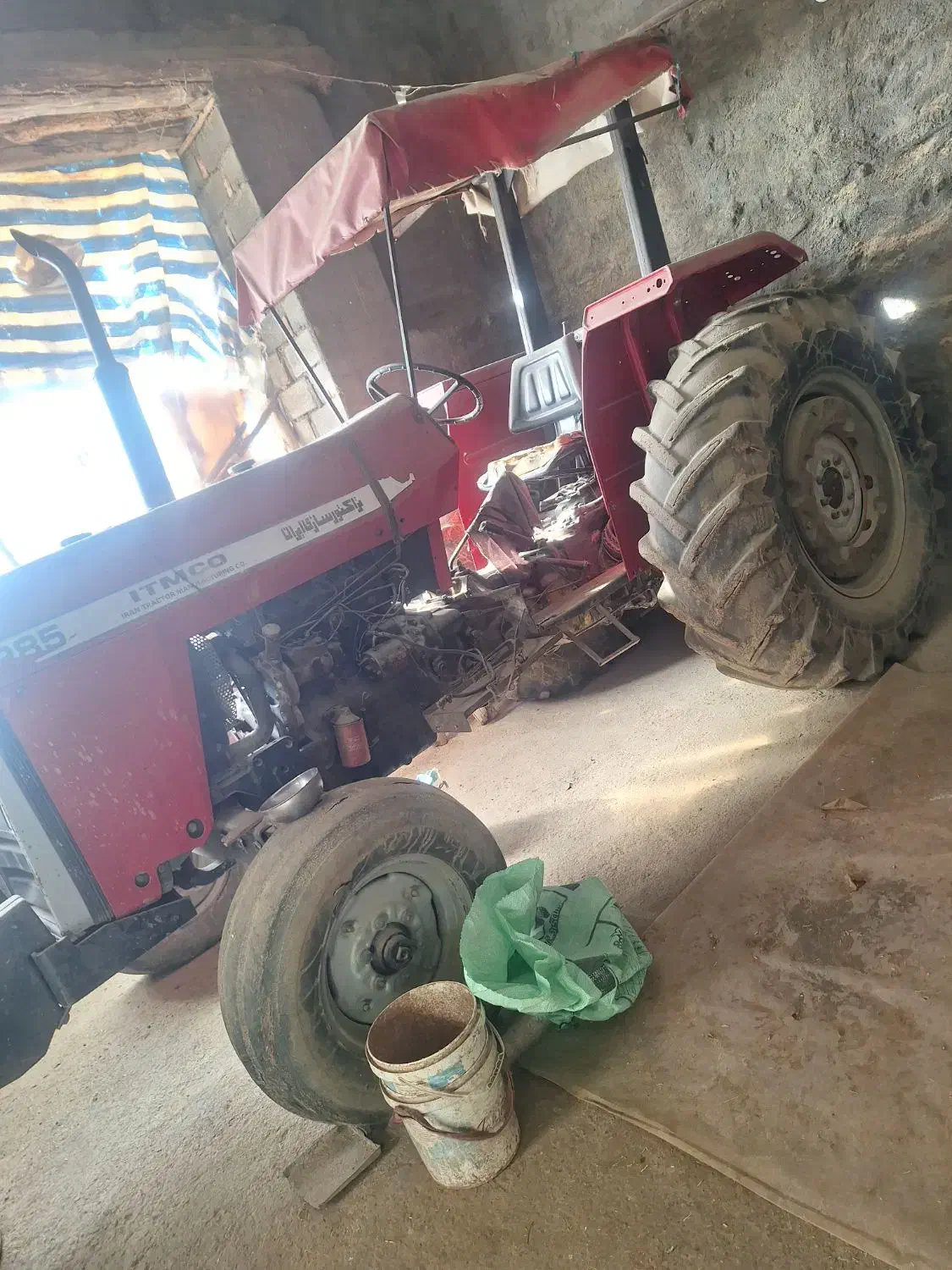 تراکتور۲۸۵مدل۸۶|خودرو سنگین|سرشیو, |دیوار