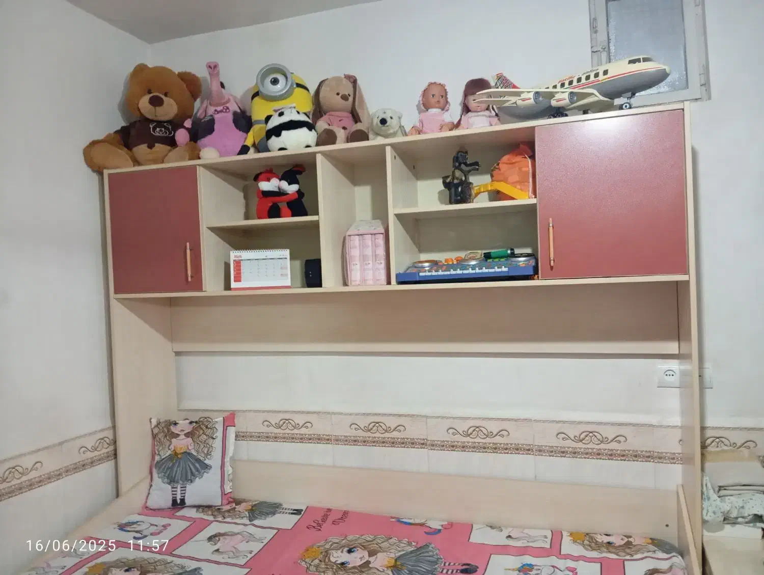 تخت کشو دار|تخت و سرویس خواب|شهریار, کهنز|دیوار