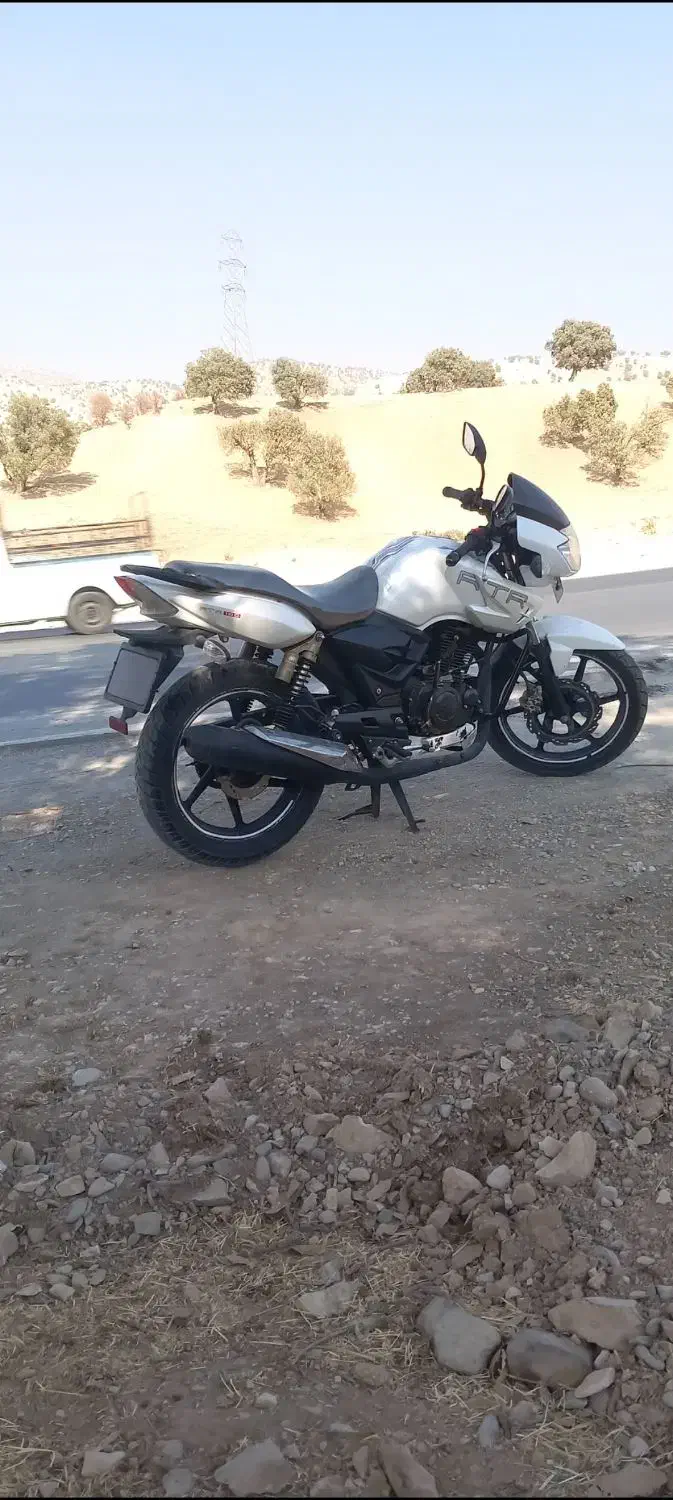 موتور آپاچی 180|موتورسیکلت|مهران (ایلام), |دیوار