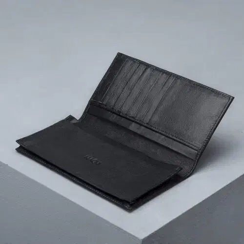 گمشدن کیف|اشیا|ایلخچی, |دیوار