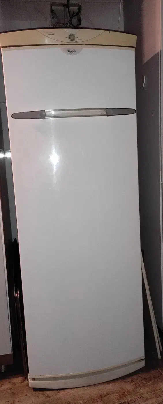 یخچال فریزر بوش و یخچال ویرپول و فریزر و اجاق گاز|یخچال و فریزر|اصفهان, فرح آباد|دیوار