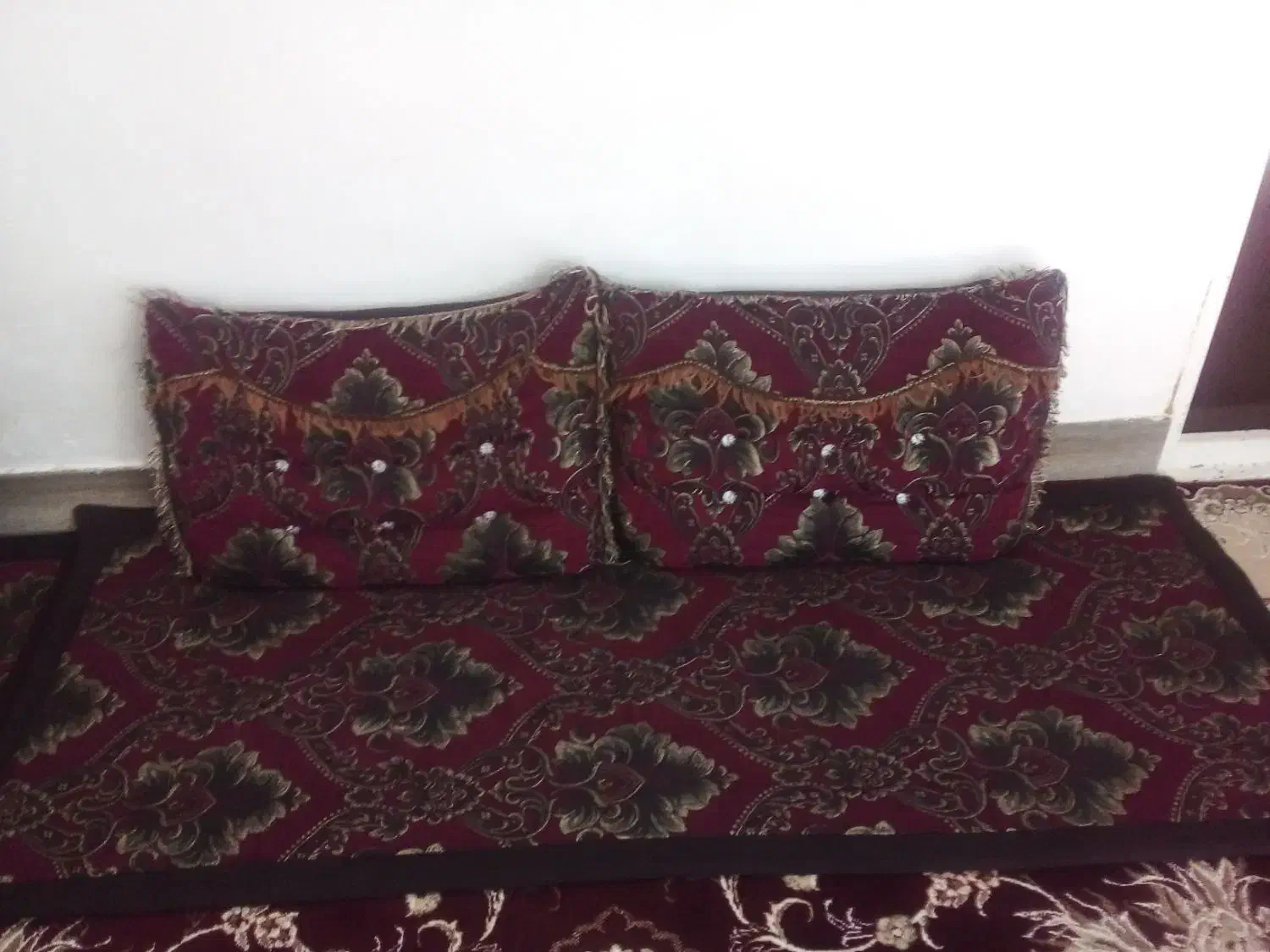 سرویس پشتی وکناره|پشتی|تیران, |دیوار