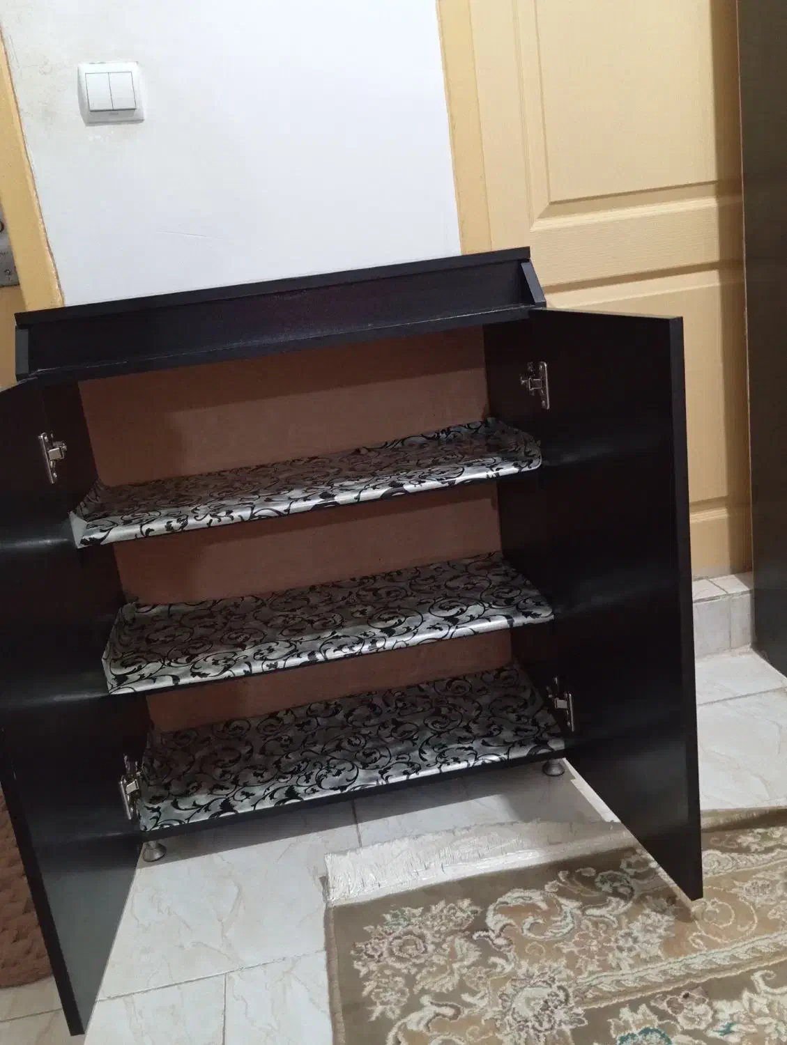 جاکفشی|جاکفشی، کمد، دراور|لنگرود, |دیوار