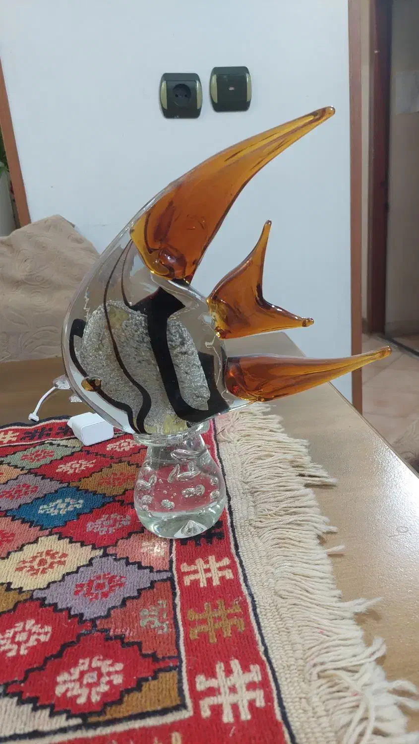 فروش تعدادی وسایل شخصی|صنایع دستی و سایر لوازم تزئینی|شیراز, شاهچراغ|دیوار