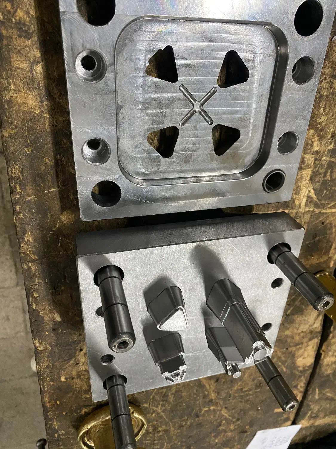 قالبسازی و ساخت انواع قالبهای تزریق پلاستیک|خدمات پیشه و مهارت|تهران, اتحاد|دیوار