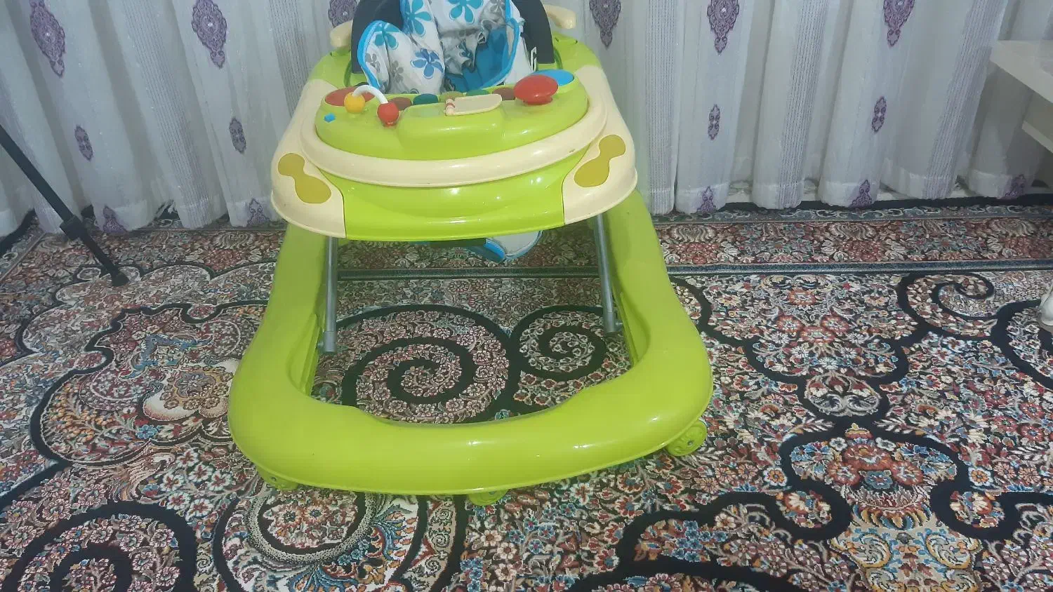 رو روعک|اسباب و اثاث بچه|ملایر, |دیوار