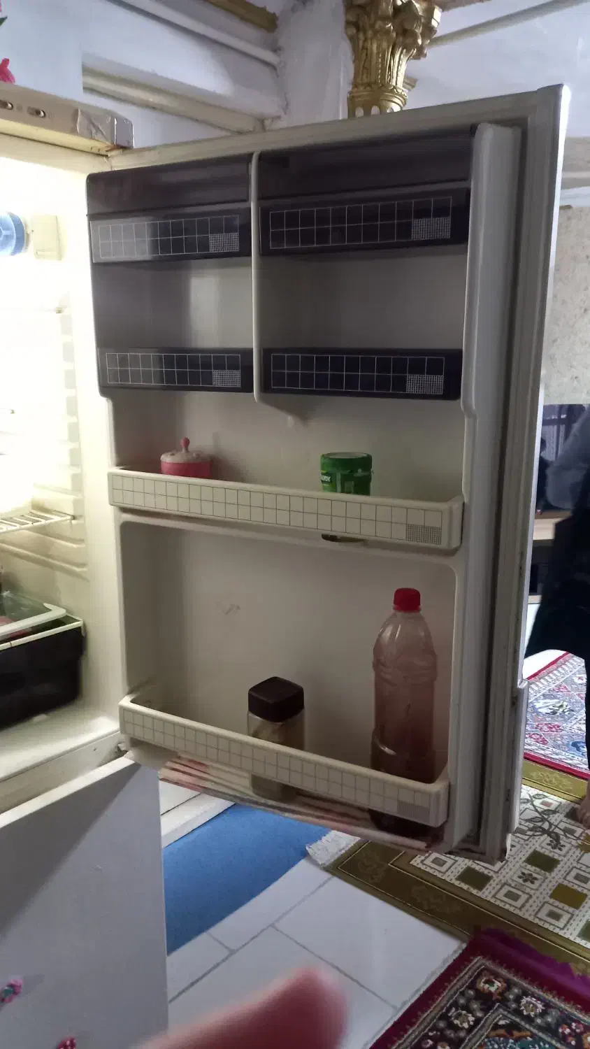 یخچال کاملا سالمه|یخچال و فریزر|رشت, لاکان|دیوار