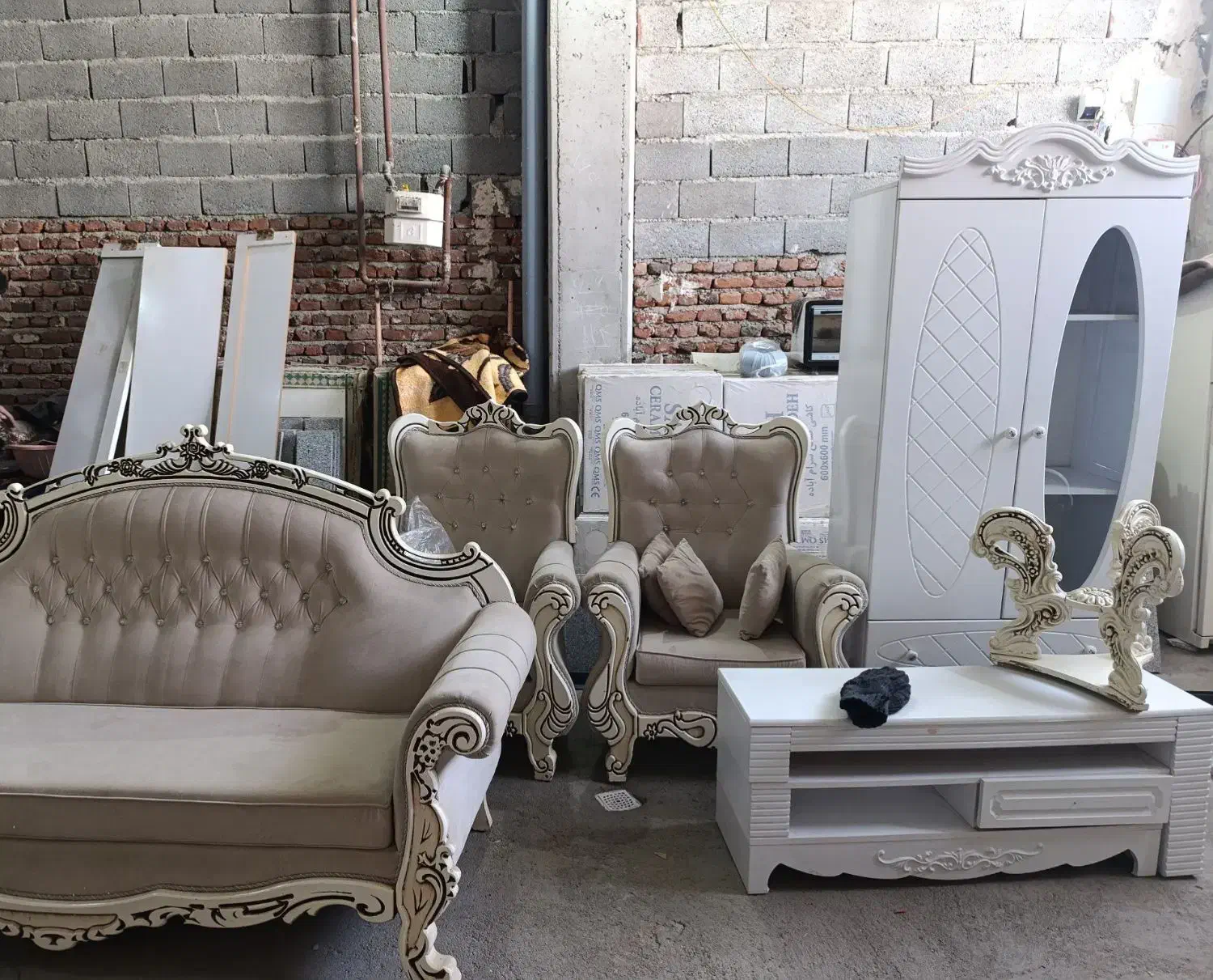 فروش مبل هشت نفره و سرویس خواب،کولر،کمد|مبلمان خانگی و میز عسلی|بناب, |دیوار