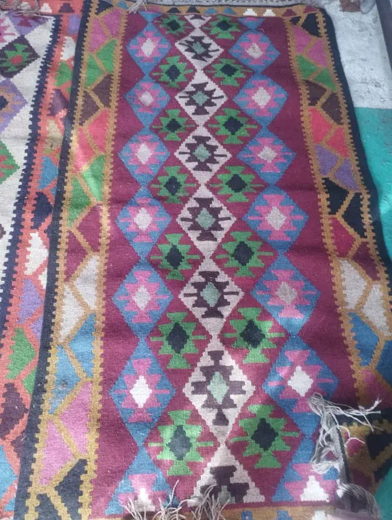 گلیم بافت دستی عنبران ، میناباد|پادری|عنبران, |دیوار