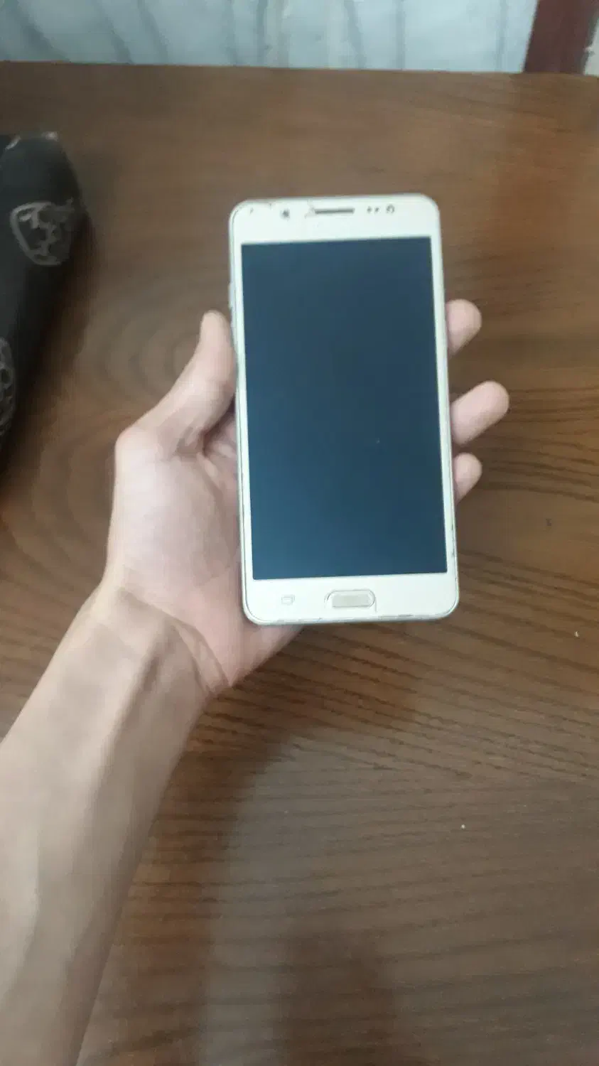 گوشی|موبایل|نیشابور, هفده شهریور|دیوار