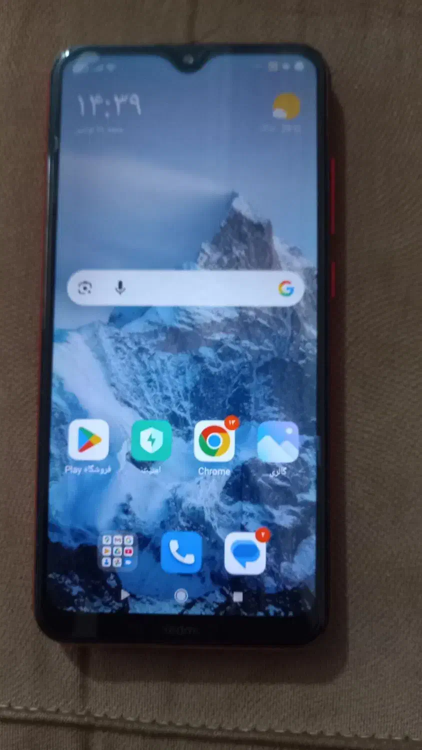 گوشی ردمی ۸ سالم و تمیز همراه با کارتون ۳میلیون|موبایل|یزد, |دیوار