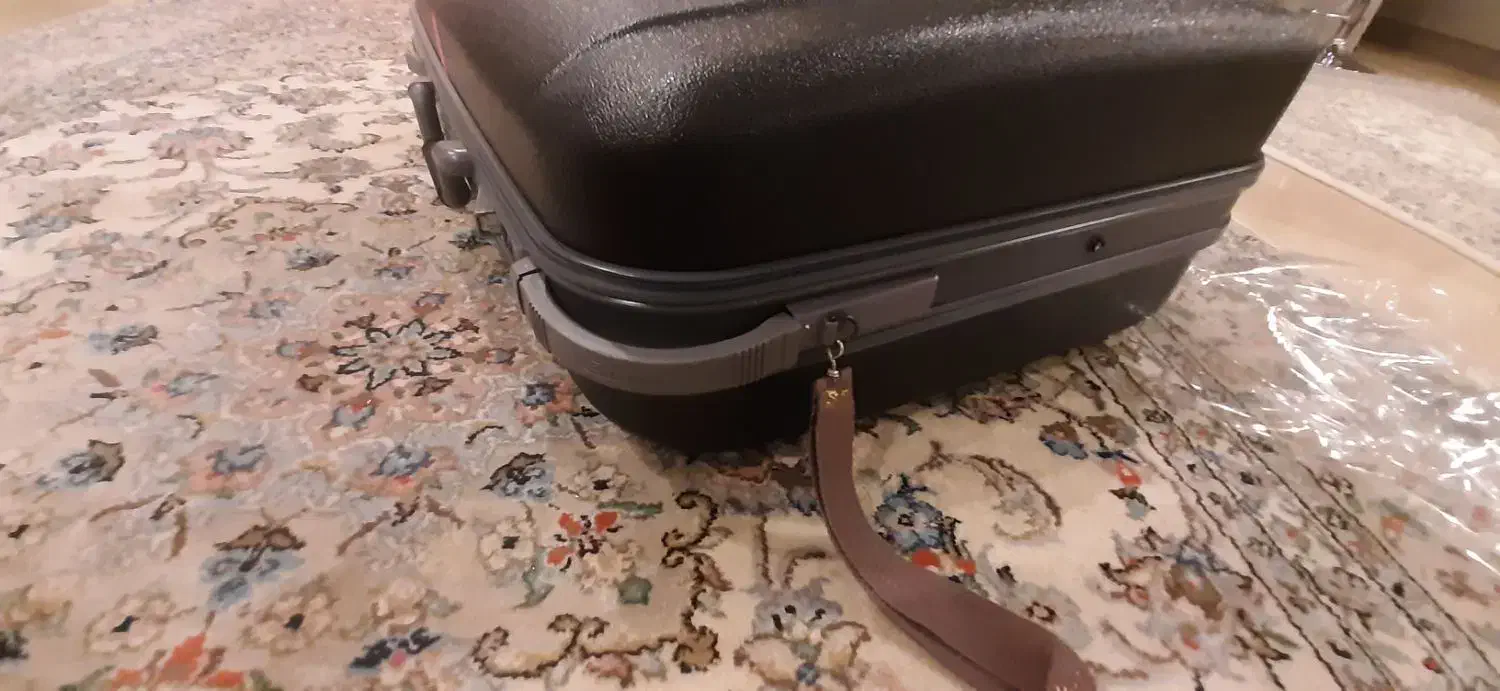 چمدان خارجی  ژاپن|کیف، کفش، کمربند|تهران, دهقان|دیوار