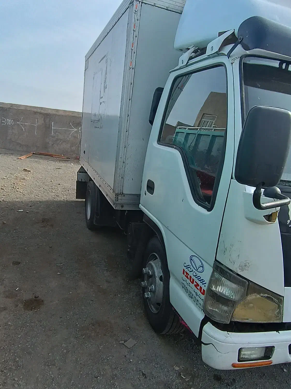 ایسوزو ۵۲۰۰ مدل۹۴|خودرو سنگین|تربت‌حیدریه, باغ سلطانی|دیوار