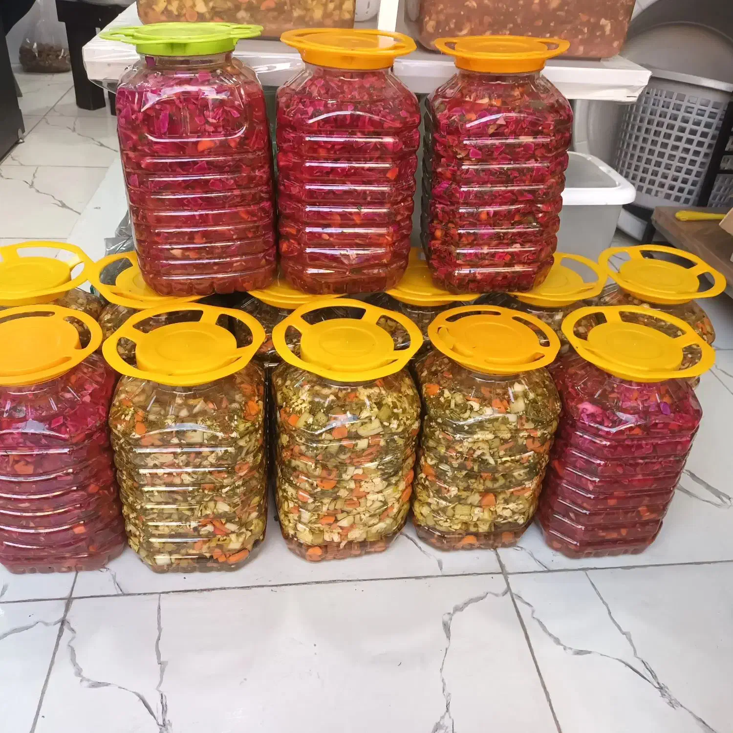 انواع ترشیجات بصورت عمده|خوردنی و آشامیدنی|تهران, خاک سفید|دیوار