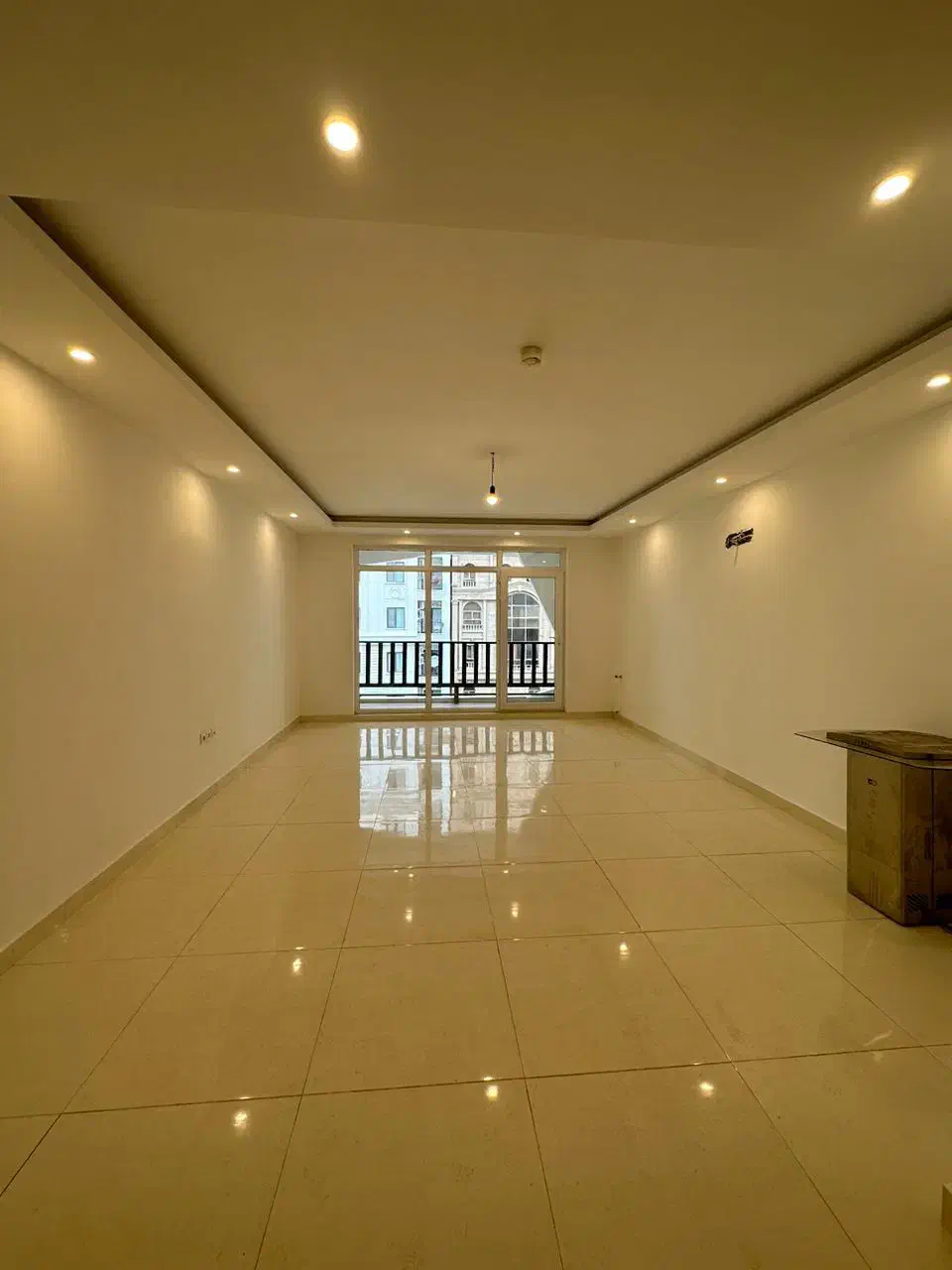 آپارتمان ساحلی ۱۱۲ متر زیر قیمت بلوار دریا سرخرود|فروش آپارتمان|سرخرود, |دیوار