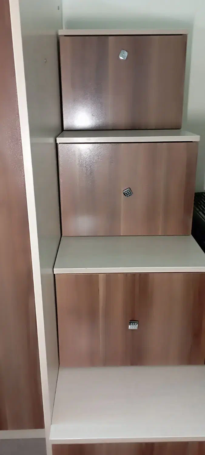 تخت خواب زیرکمد و میز کامپیوتر|تخت و سرویس خواب|اسلامشهر, مطهری|دیوار