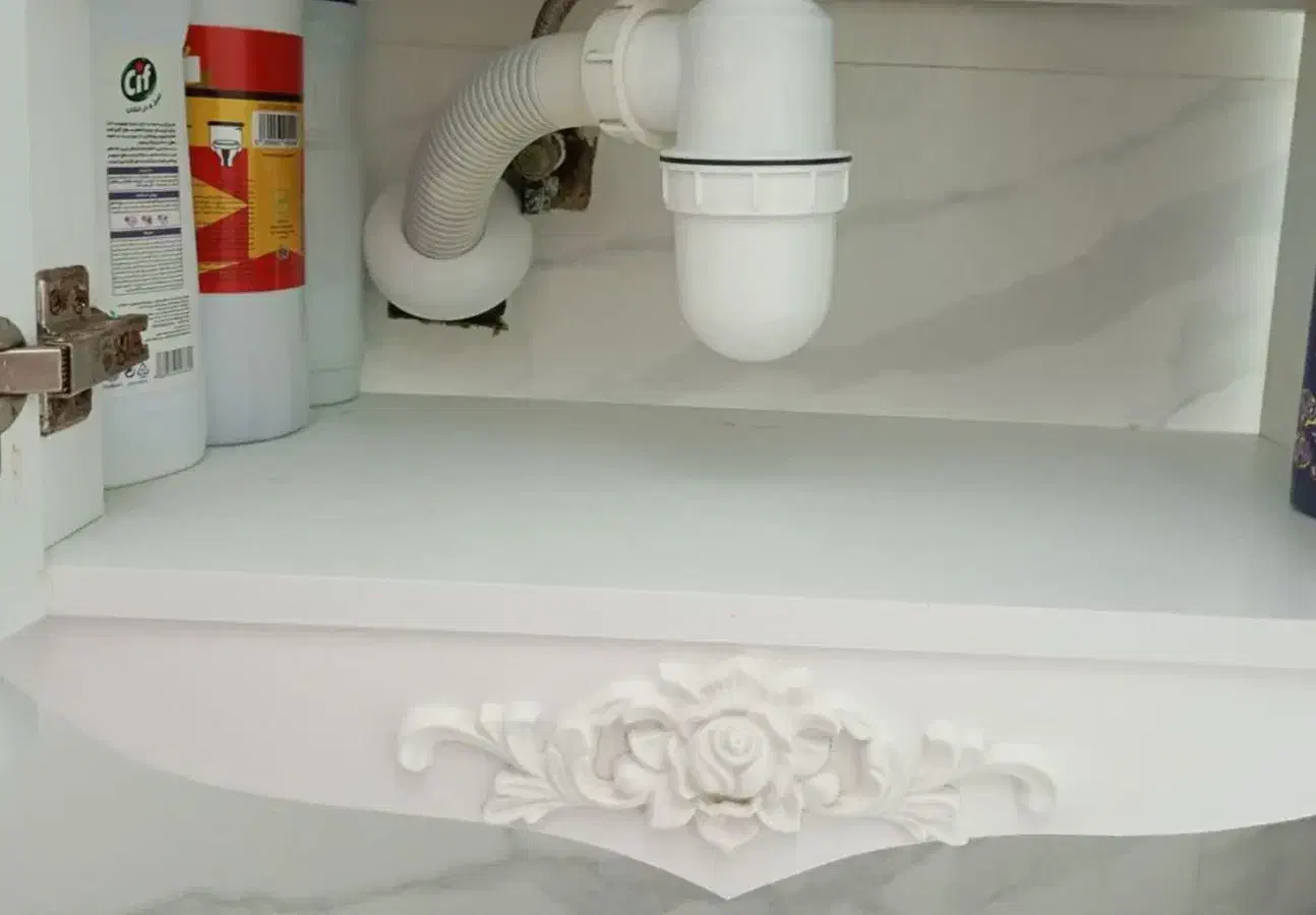 روشویی پایه دار|لوازم سرویس بهداشتی|رشت, حمیدیان|دیوار