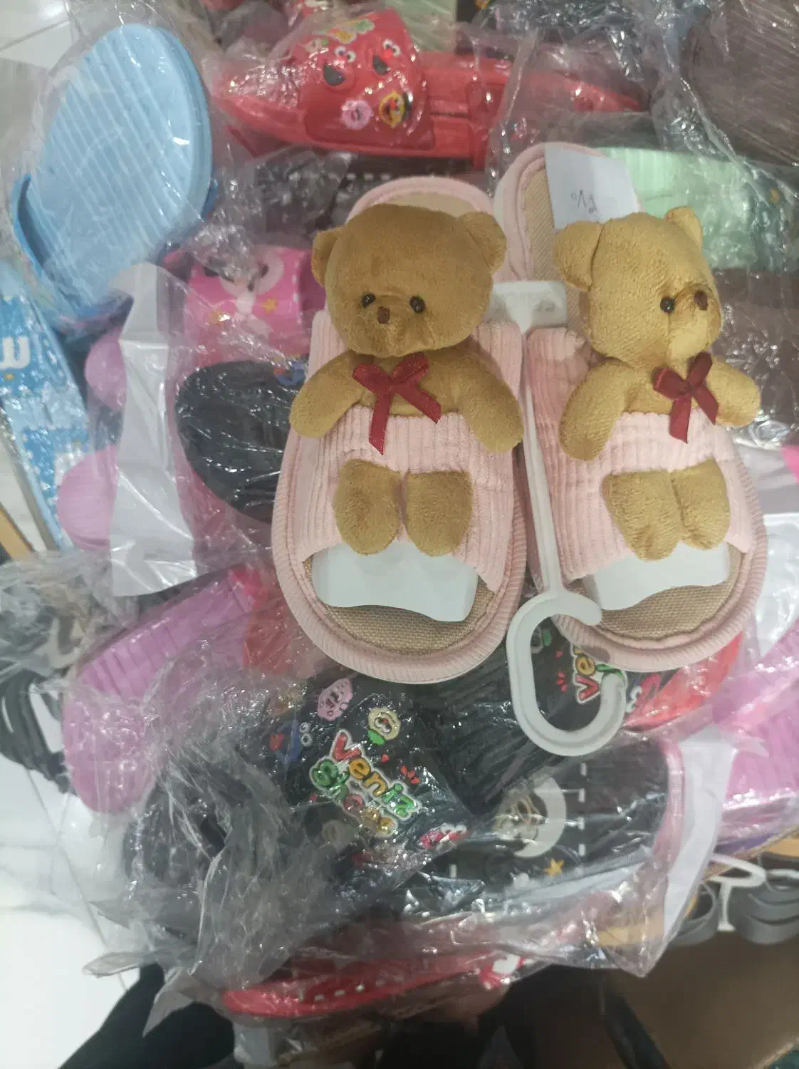 انواع دمپایی پولیشی و فانتزی ودمپایی سرویس|کیف، کفش، کمربند|اراک, |دیوار