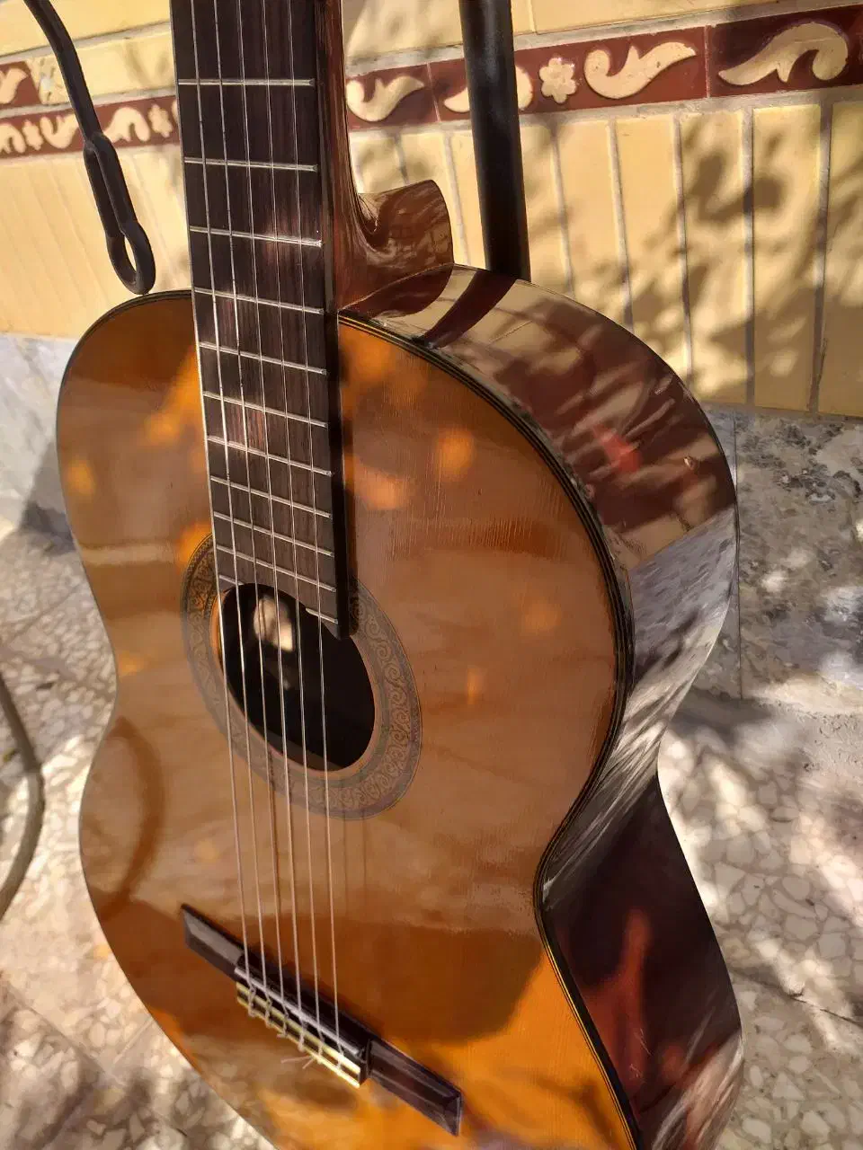 گیتار یاماها g225|گیتار، بیس، امپلیفایر|نجف‌آباد, باهنر|دیوار