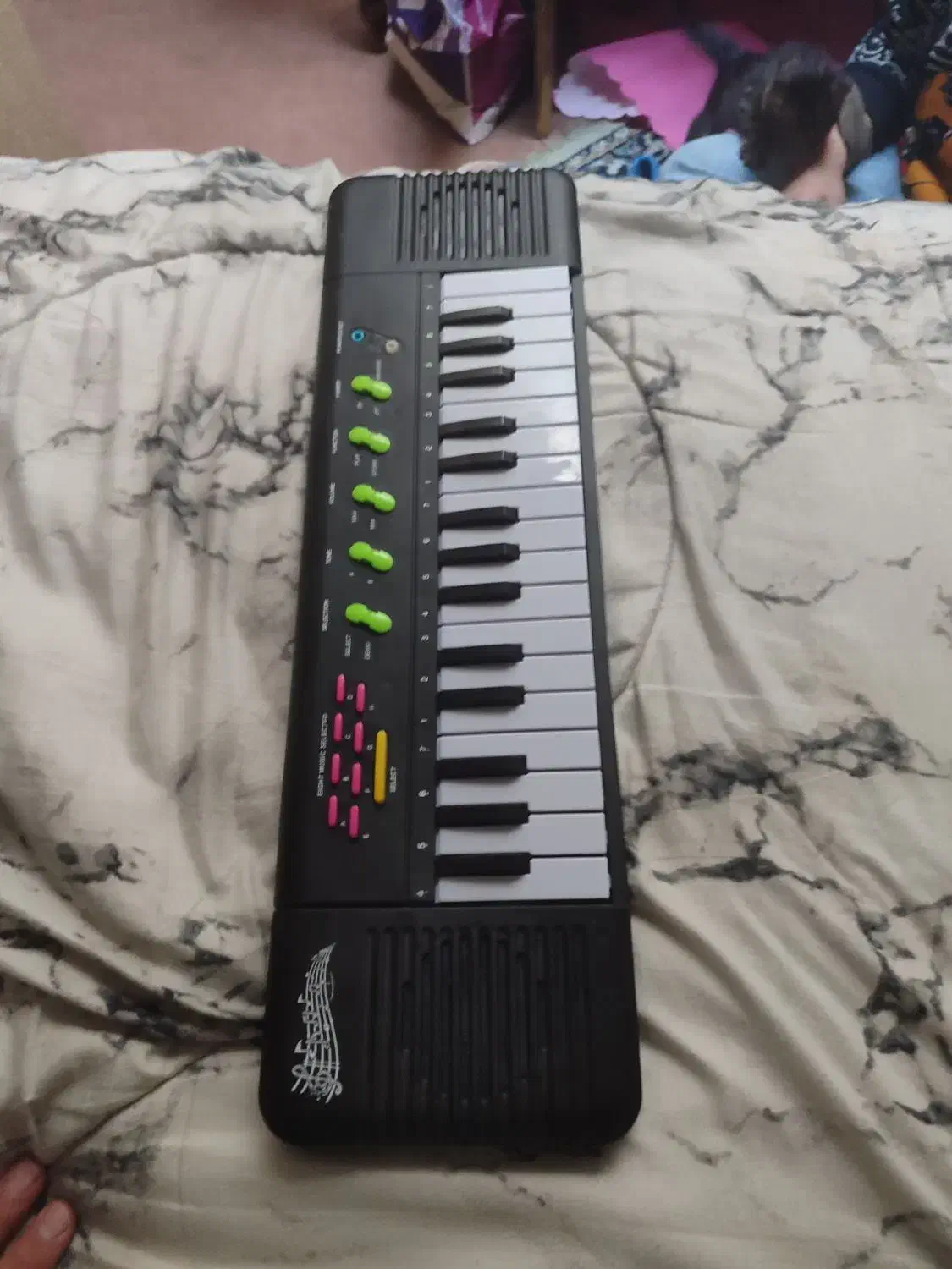 پیانو دستی|پیانو، کیبورد، آکاردئون|مشهد, تربیت (صدف)|دیوار