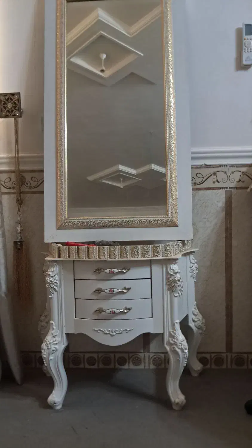 آینه کنسول|بوفه، ویترین، کنسول|زابل, |دیوار