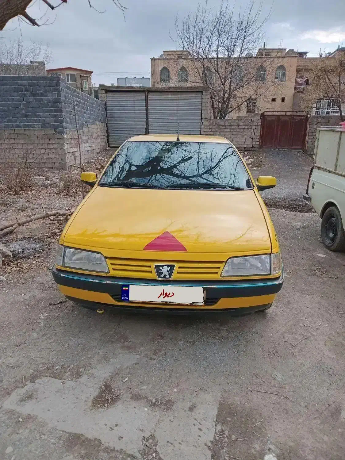 پژو۴۰۵|خودرو سواری و وانت|سنندج, |دیوار