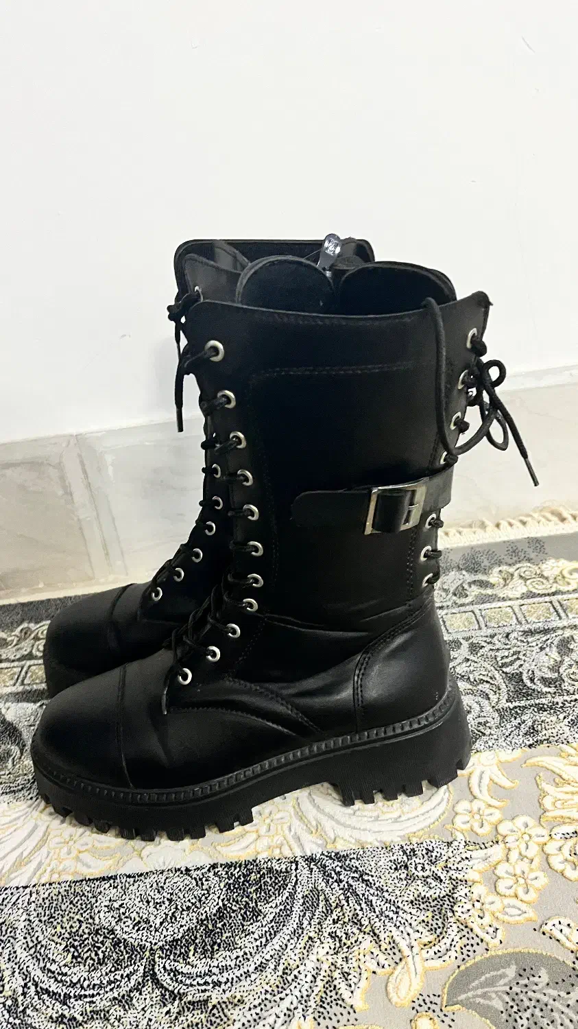 بوت  زنانه شماره شماره ۳۸|کیف، کفش، کمربند|تایباد, |دیوار