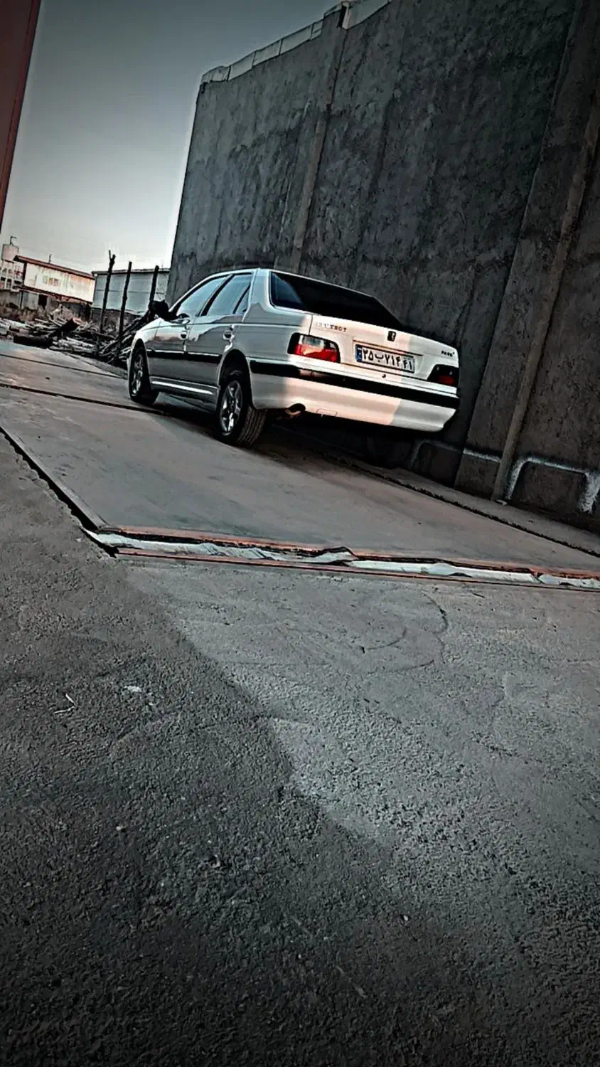 پارس 1402درحد|خودرو سواری و وانت|بروجرد, |دیوار