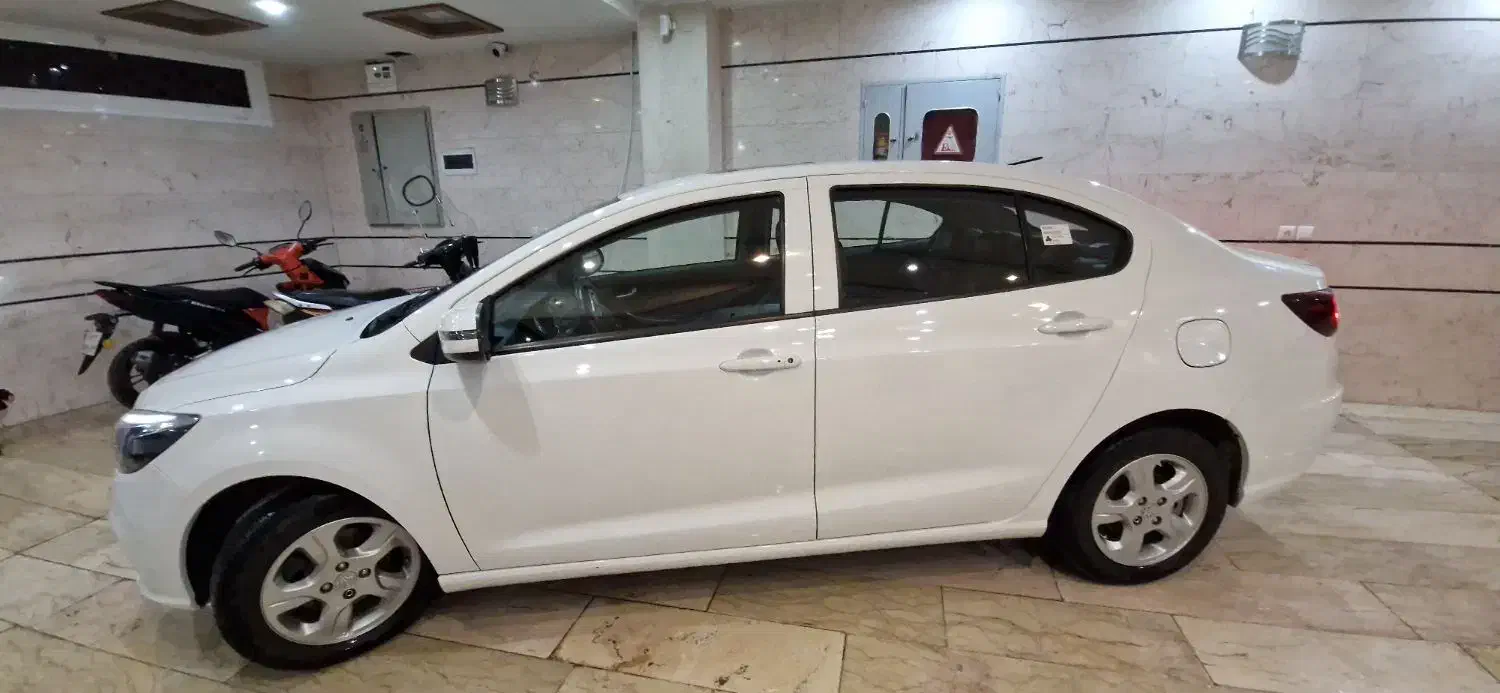 شاهین سانروف|خودرو سواری و وانت|خمینیشهر, |دیوار