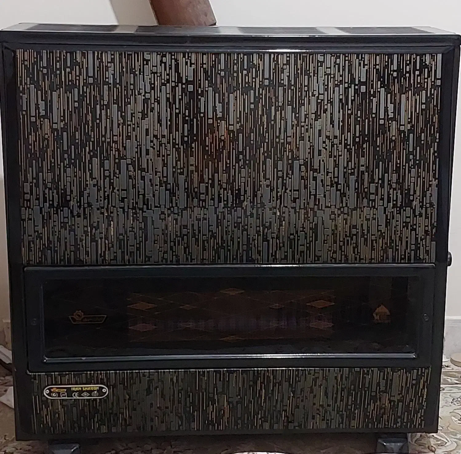 بخاری‌ نو بسیارر تمیز و نو|بخاری، هیتر، شومینه|اراک, |دیوار