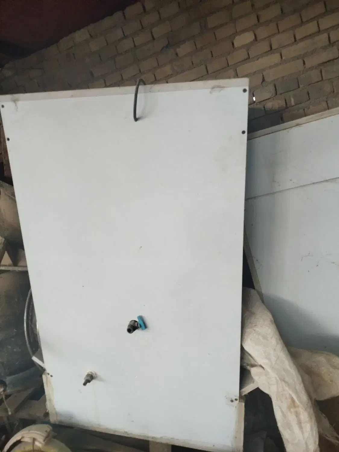 سایلنت باکس|ماشین‌آلات صنعتی|باوی, |دیوار