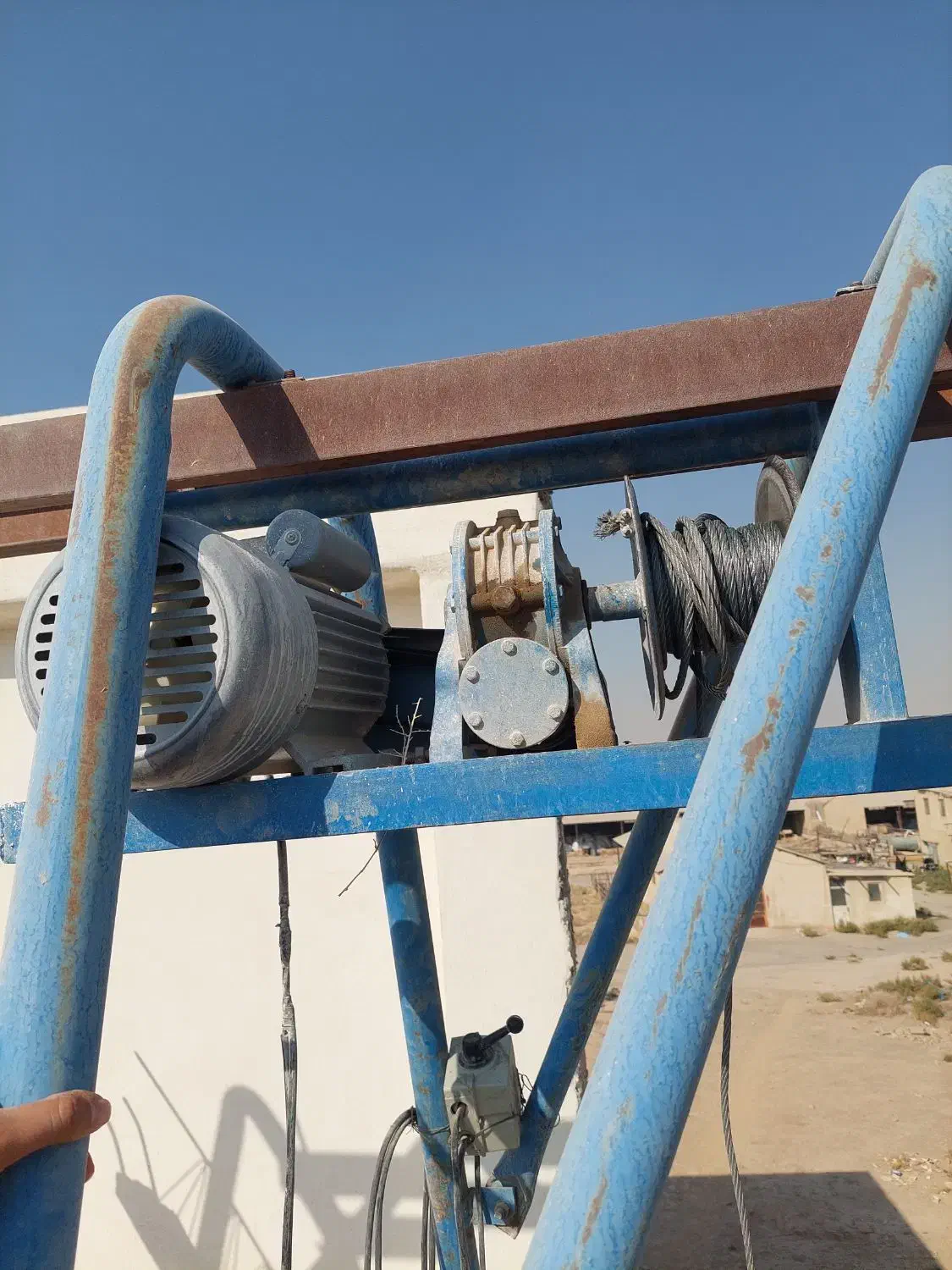 بالابر تک فاز|ماشینآلات صنعتی|شاهینشهر, شهرک امام رضا|دیوار