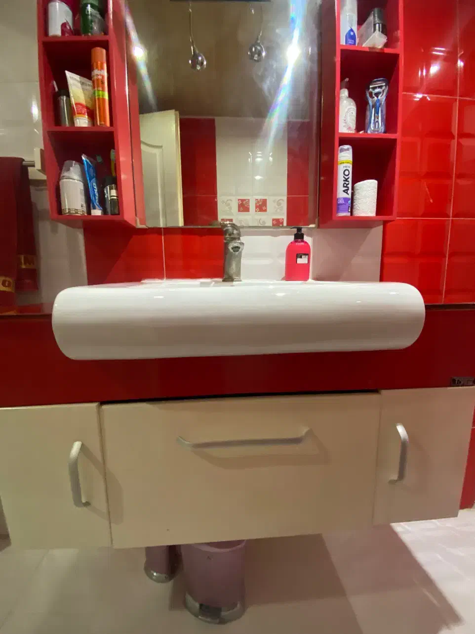 روشویی|لوازم سرویس بهداشتی|سمنان, |دیوار