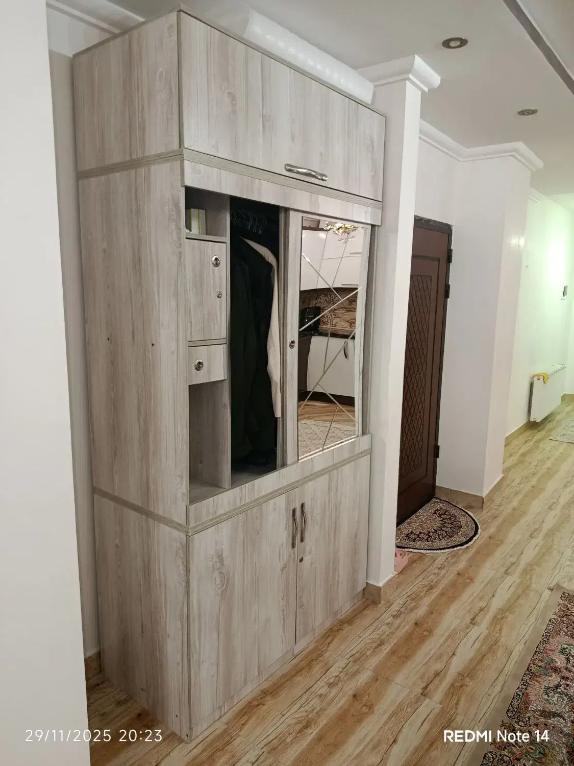 کمد متحرک لباس ۳ تیکه و میز تلویزیون|مبلمان خانگی و میز عسلی|تالش, هشتپر|دیوار