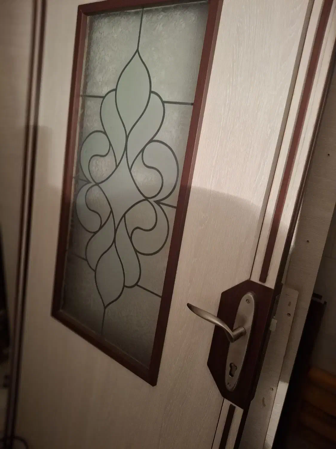 درب ام دی اف بهمراه ۴ متر ورق ام دی اف|مصالح و تجهیزات ساختمان|تهران, هروی|دیوار