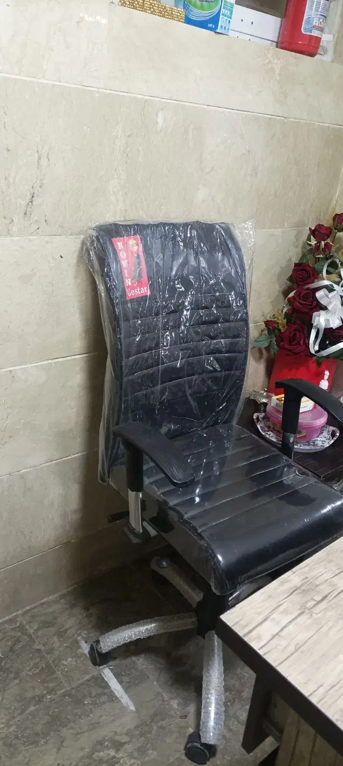 تمامی وسایل آرایشگاه یکجا بفروش میرسد|آرایشگاه و سالنهای زیبایی|خوی, |دیوار