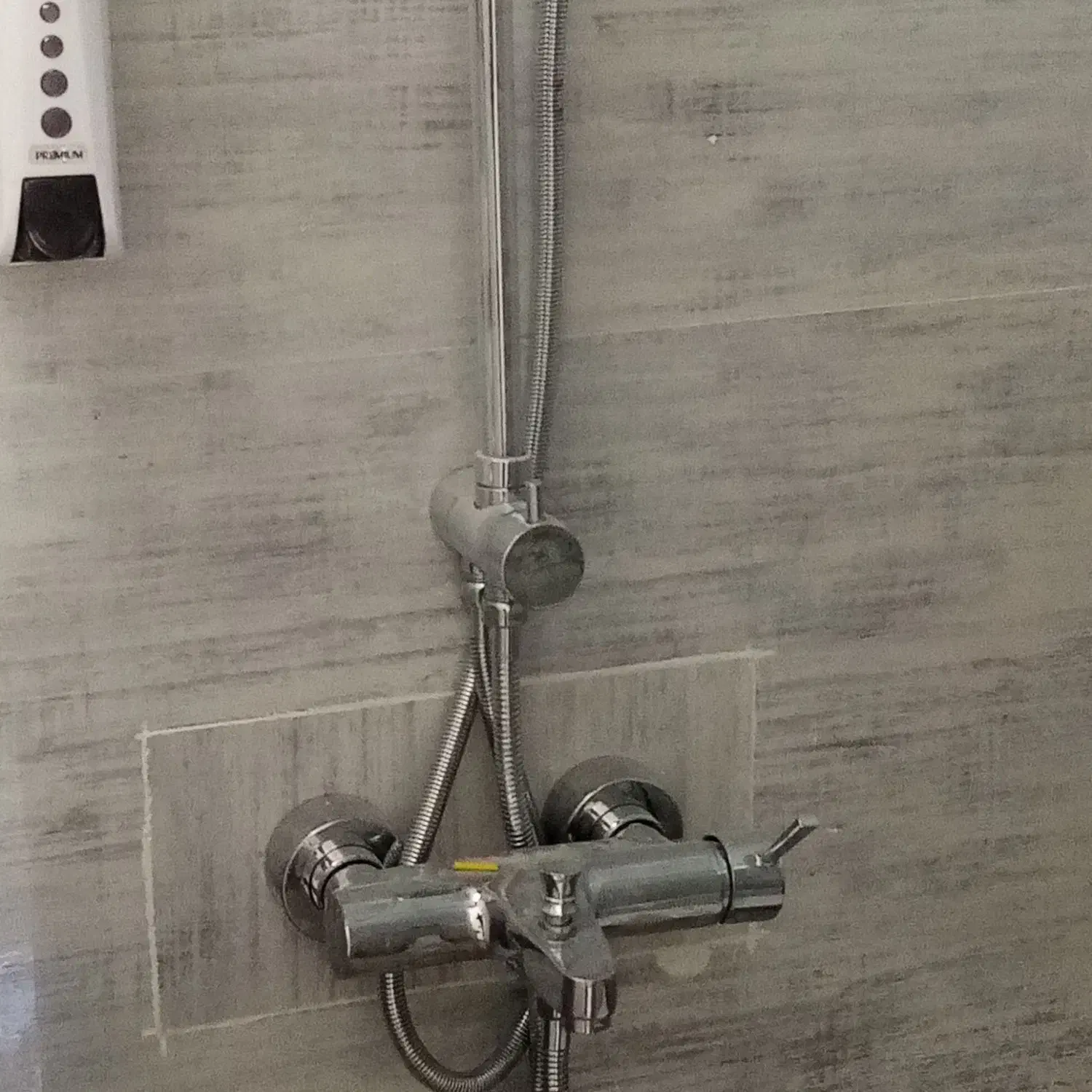 لوله کشی اب ساختمان با پاین ترین قیمت روز|خدمات پیشه و مهارت|بم, |دیوار